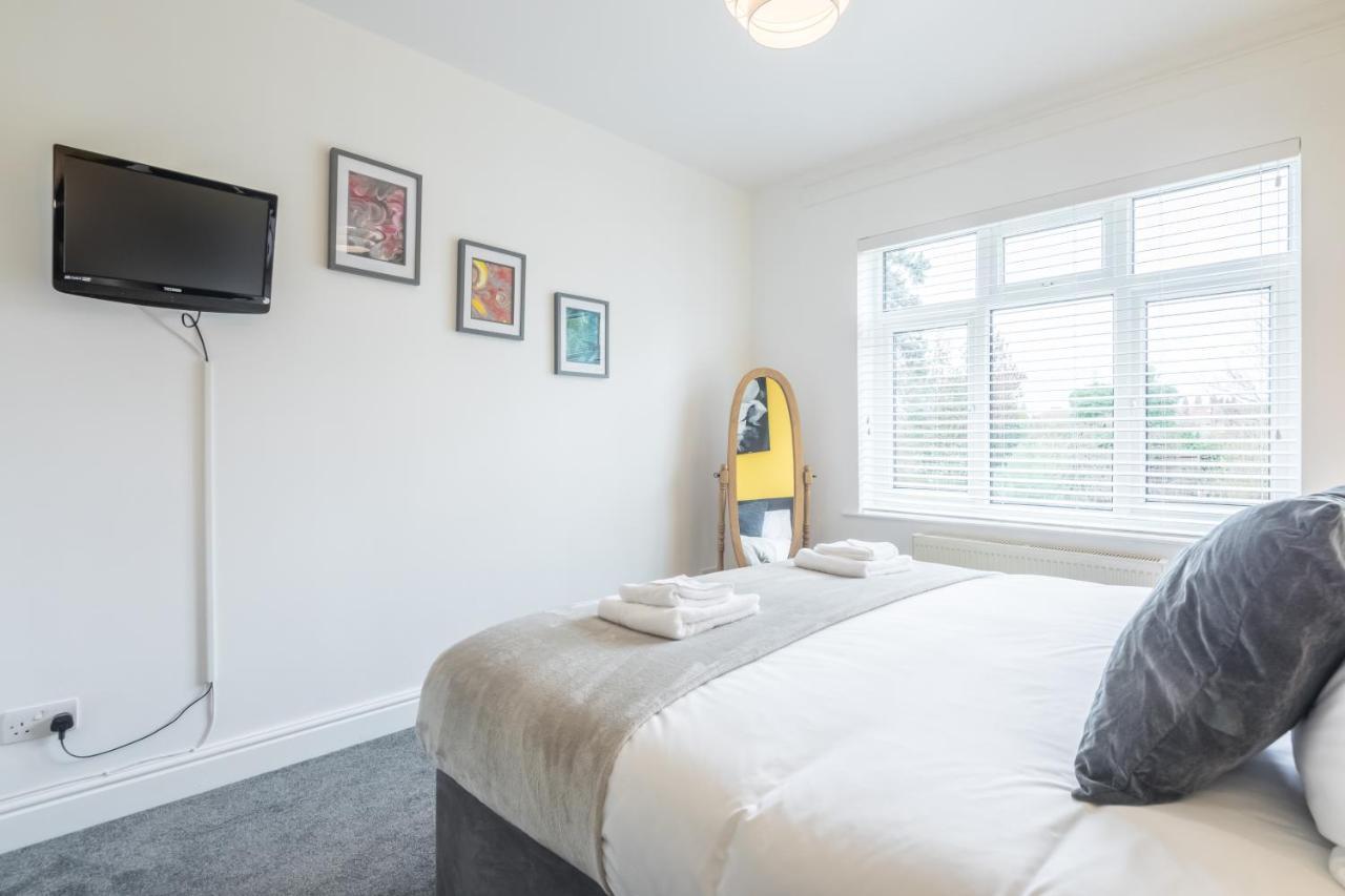 Private Room 5 With Kitchenette By Cb Stays No Minimum Stays Cambridge  Bagian luar foto